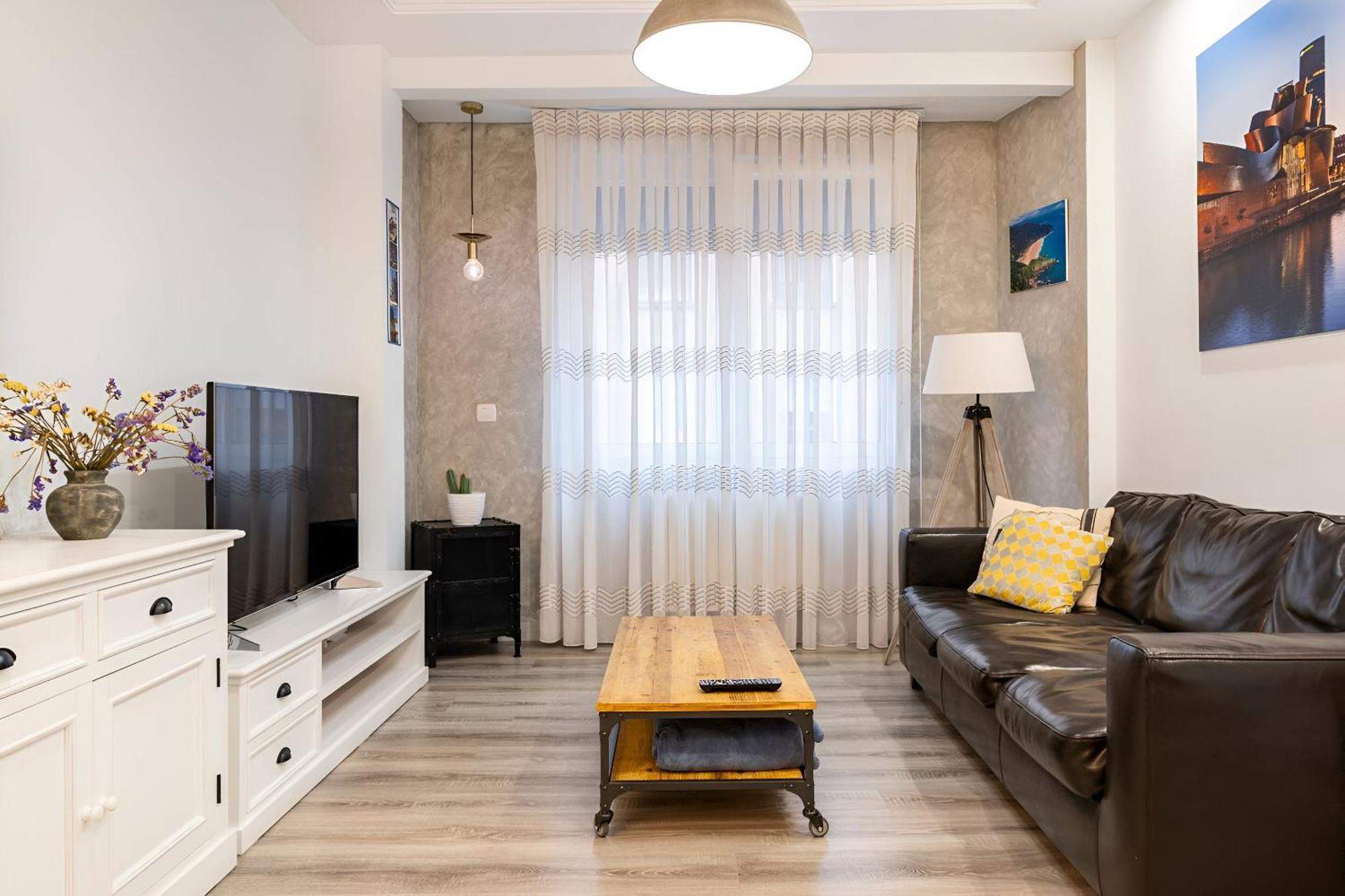 Amplio, Luminoso Y Moderno Cerca Del Casco Viejo Apartment Bilbao Exterior foto